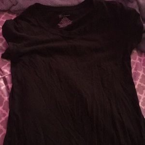 Black U-neck Tee